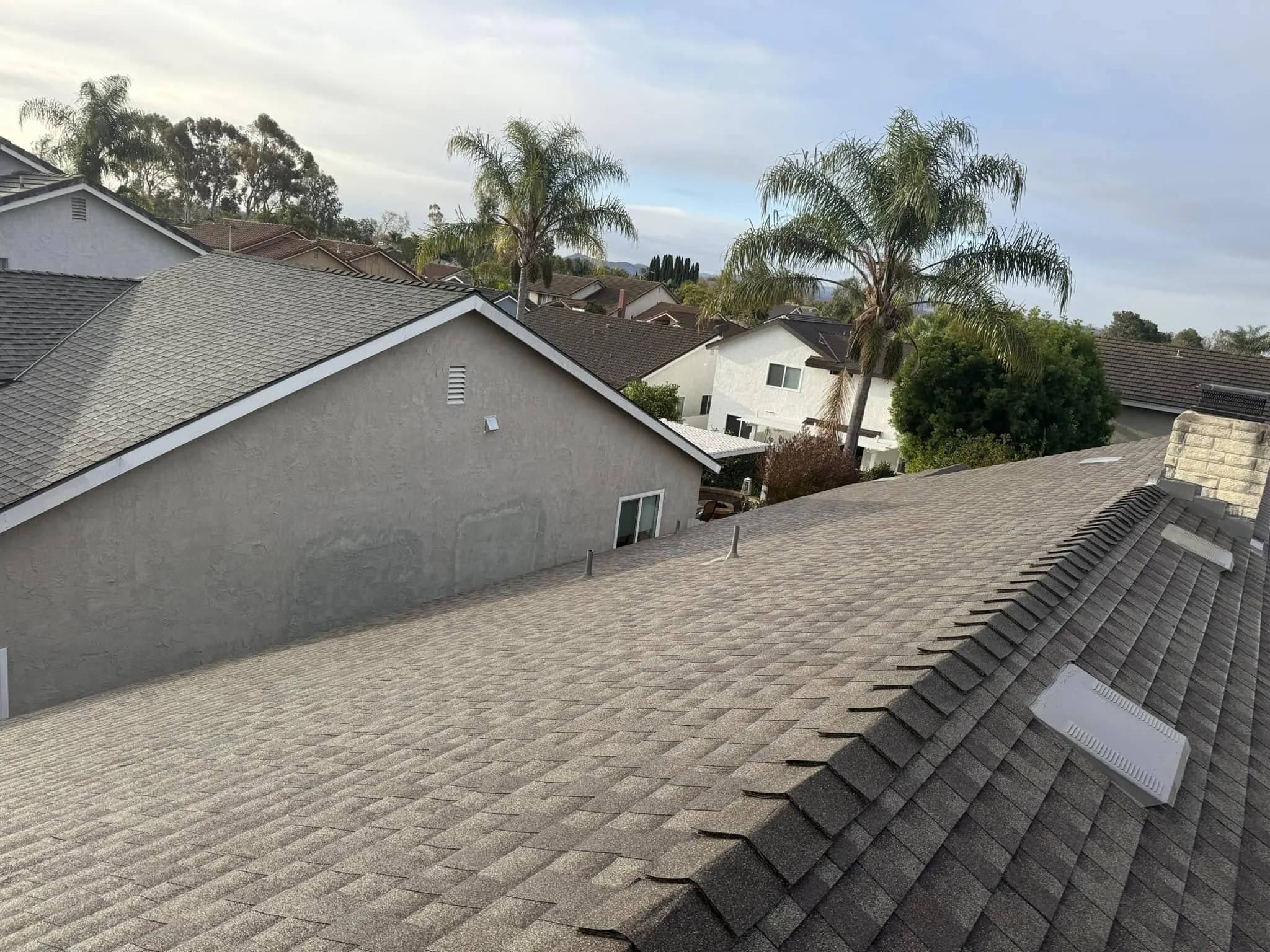 Luis Mendoza Roofing photo 10
