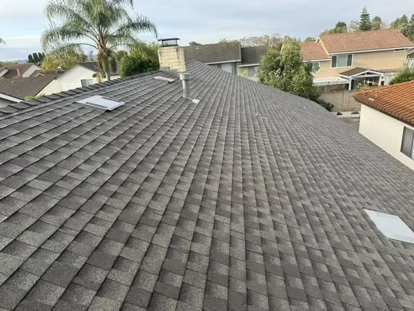 Luis Mendoza Roofing photo 7