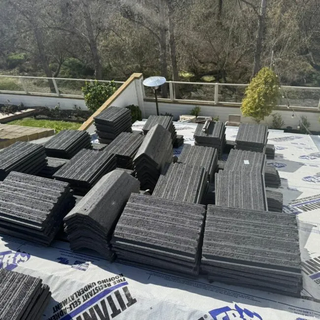 Luis Mendoza Roofing photo 5