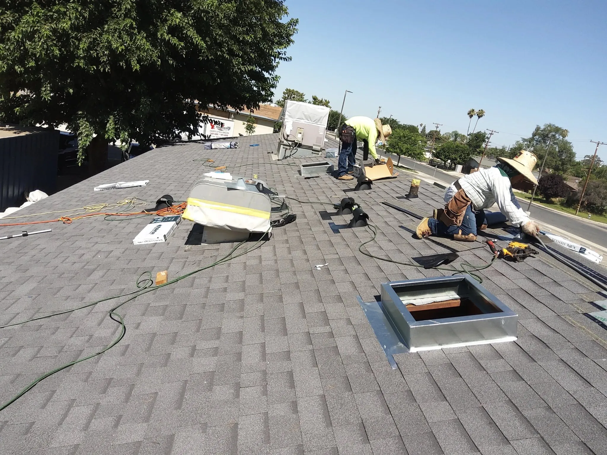 Medrano Roofing Inc photo 2