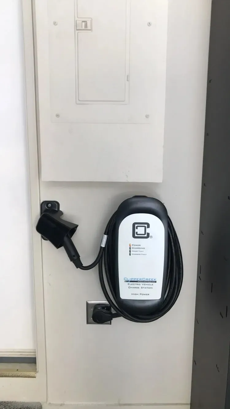 Alley Electric photo 6