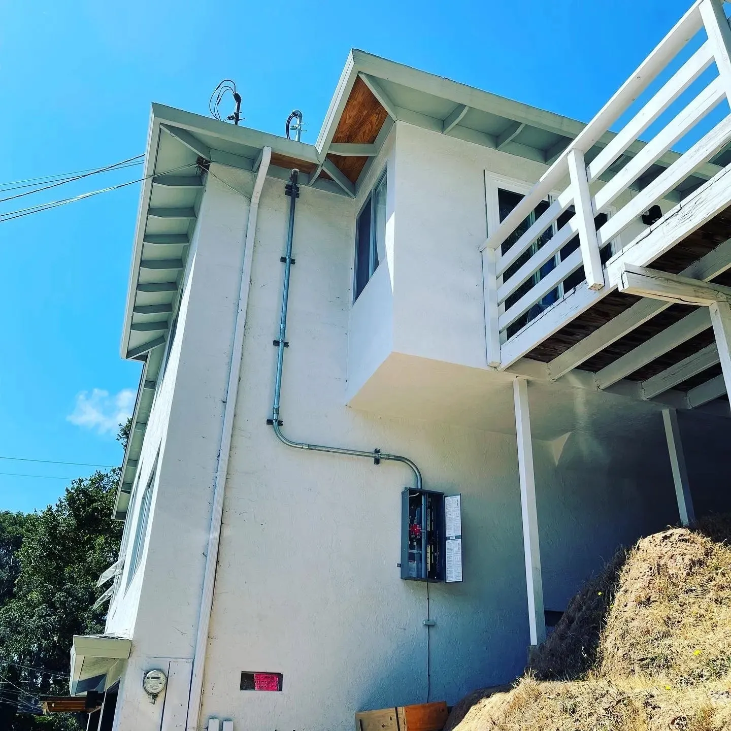 Alley Electric photo 9