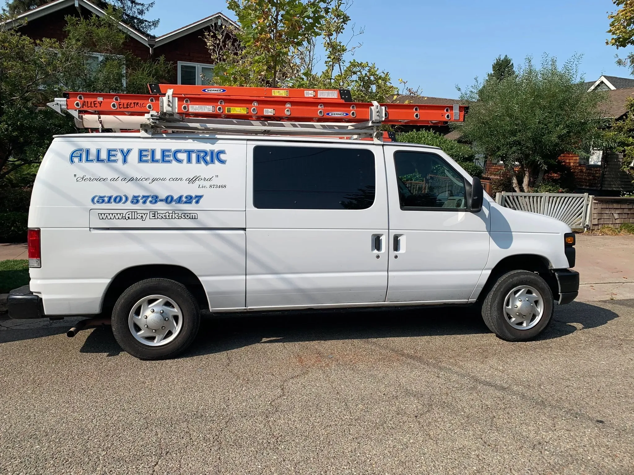 Alley Electric photo 5