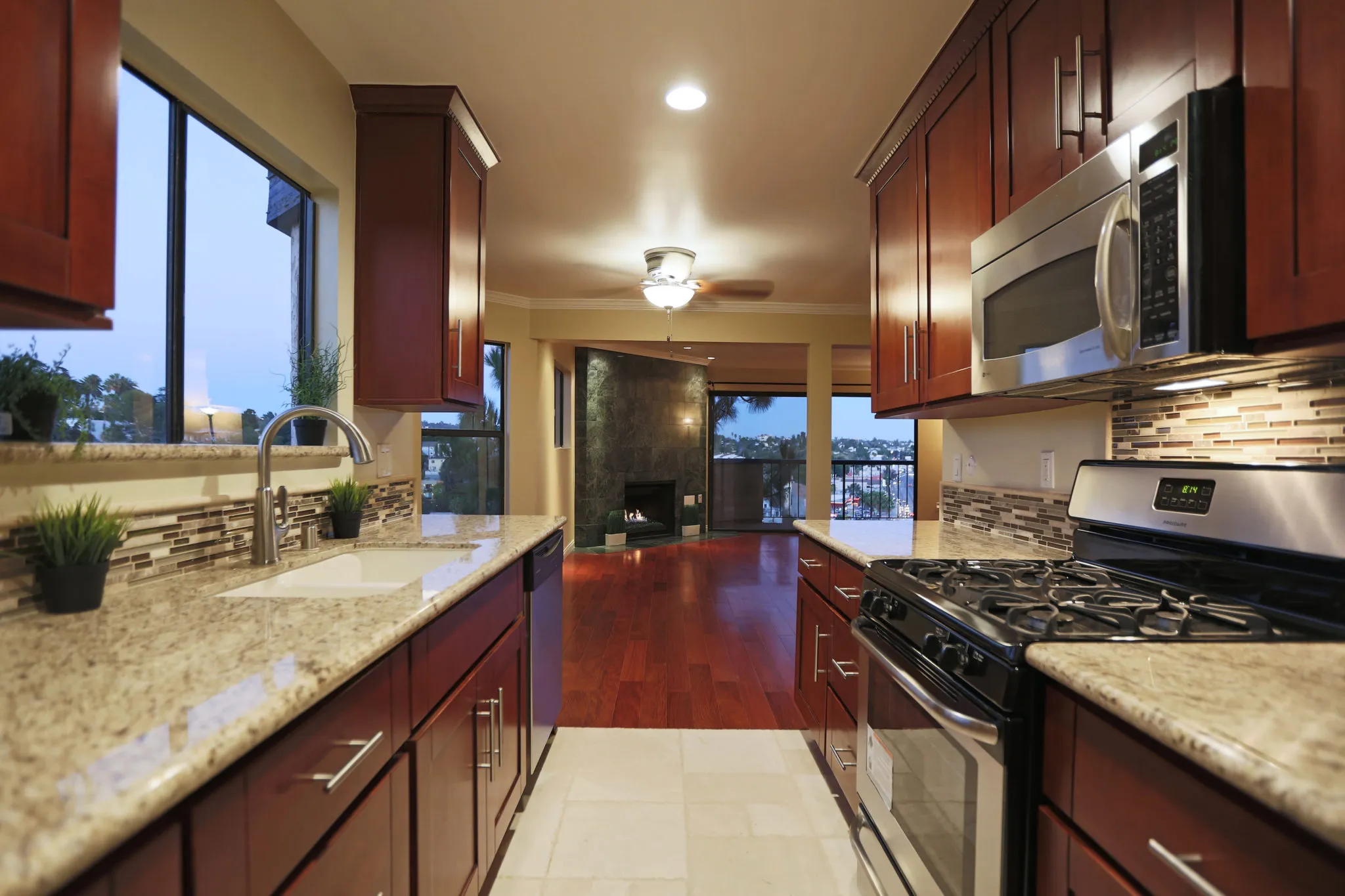 We Love Small Jobs photo 1