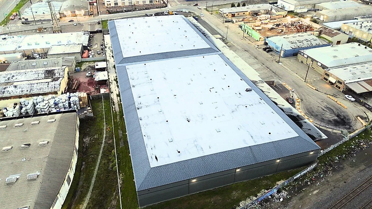 Fog City Roofing LLC photo 1