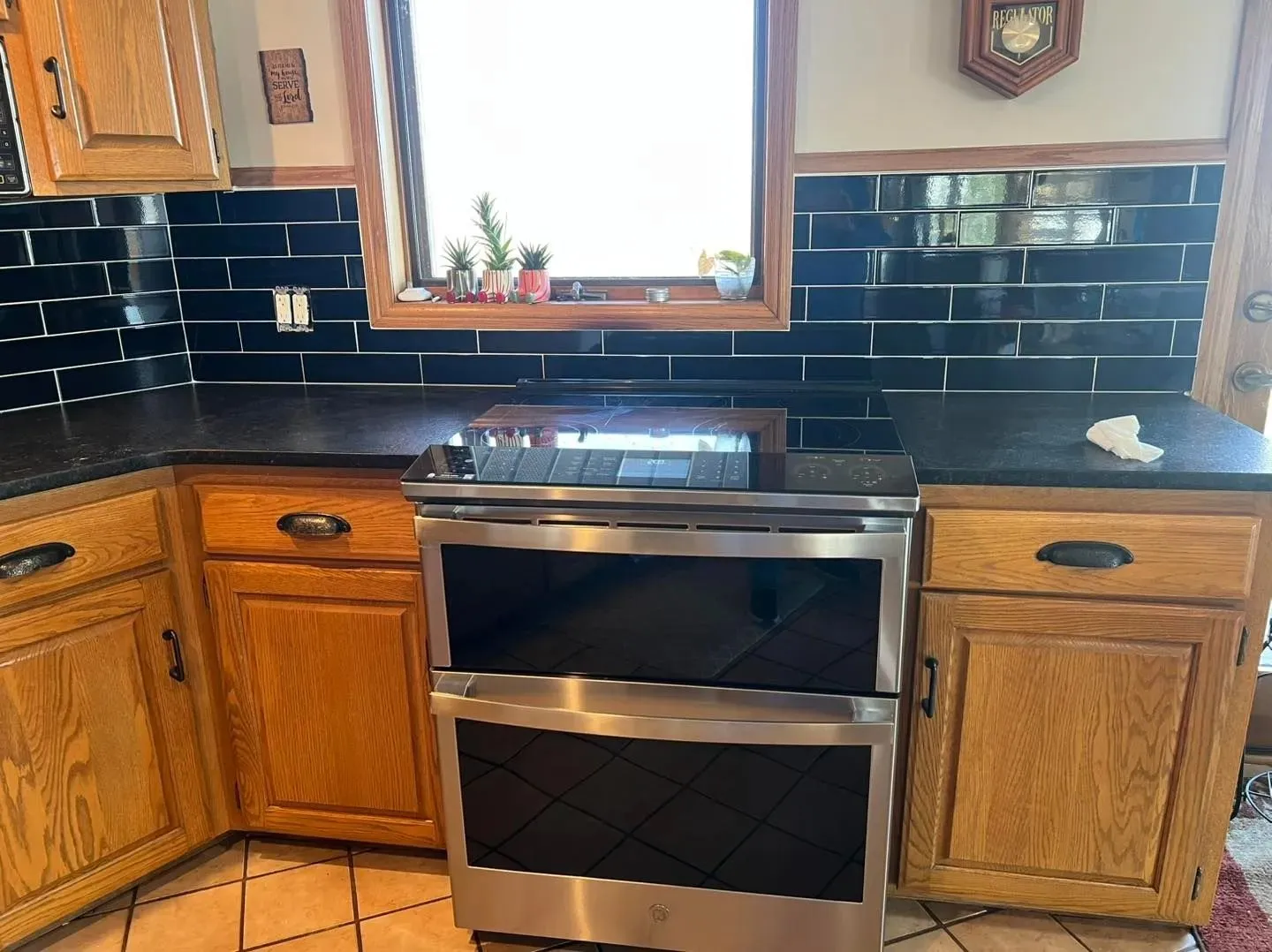 Hand-E Help Omaha photo 12