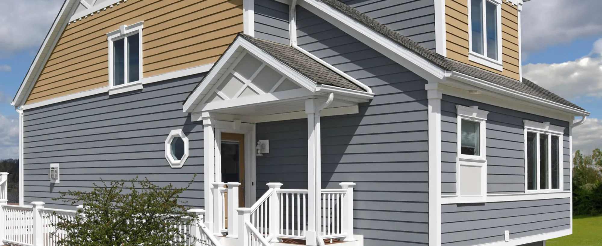 SuperExterior photo 1