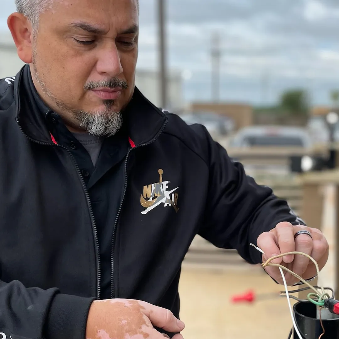 Jireh Electric - Electrician San Antonio TX photo 3