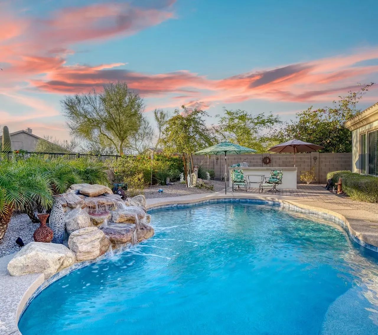 Rebel Resurface photo 3