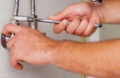 1-Tom-Plumber photo 2