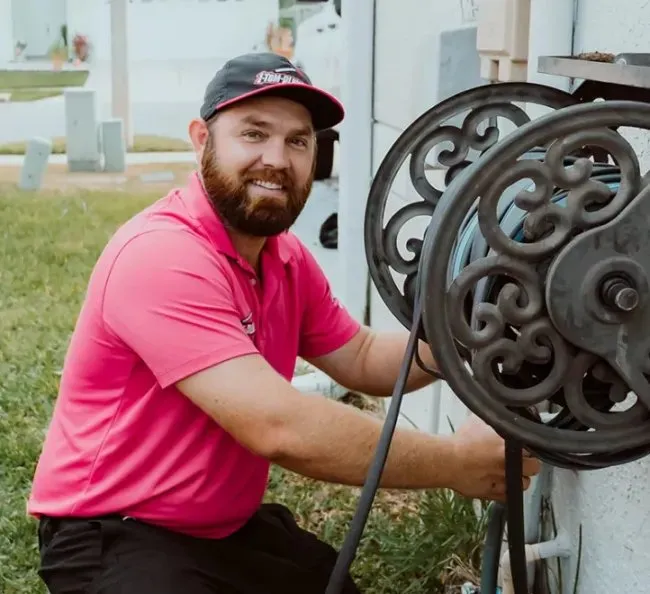 1-Tom-Plumber photo 2