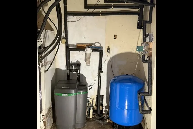 B4 Plumbing and Mechanical photo 3