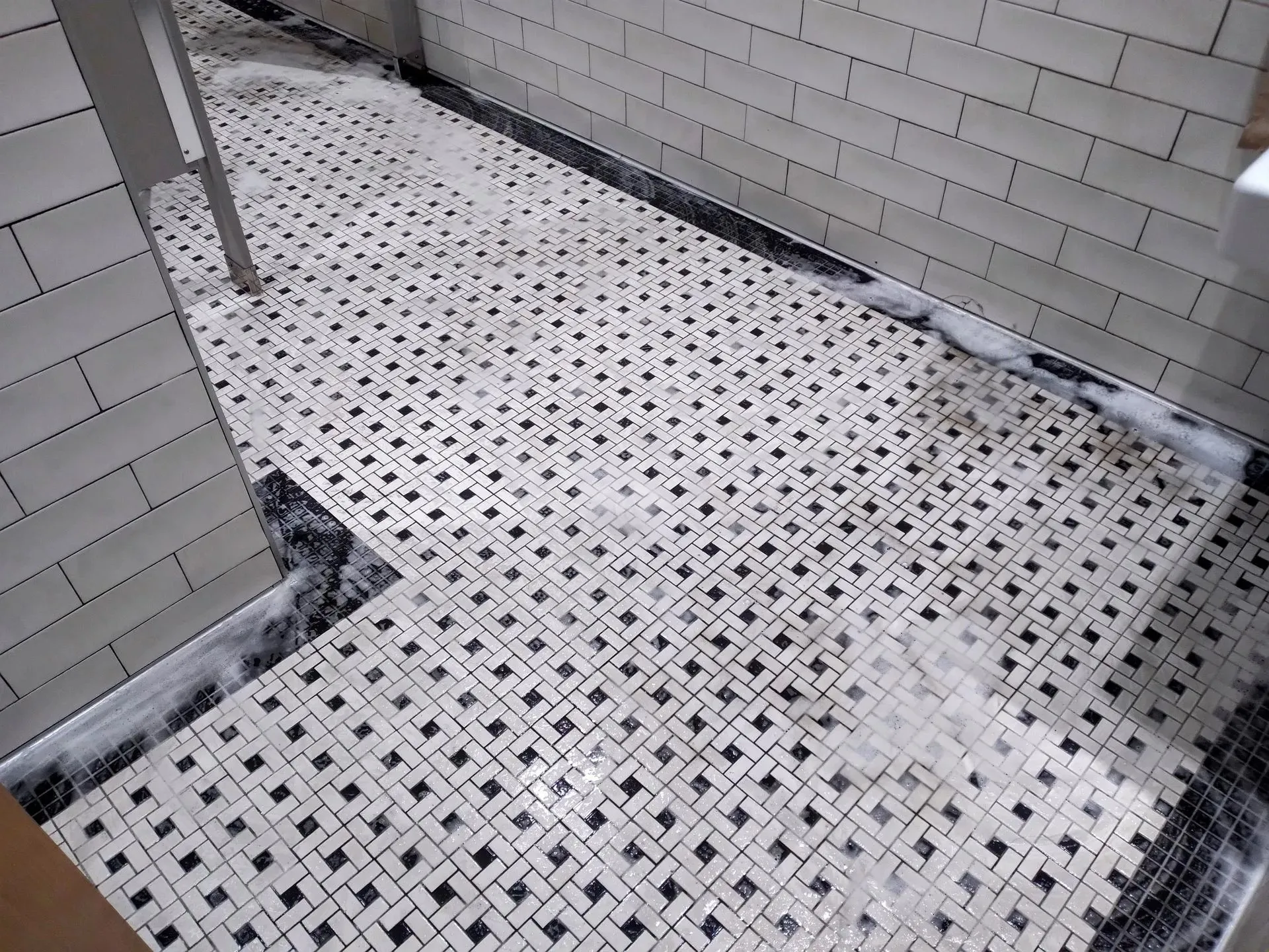 M&M Handyman Maintenance Services photo 2