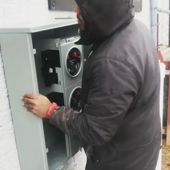 Harris Electric Company photo 4